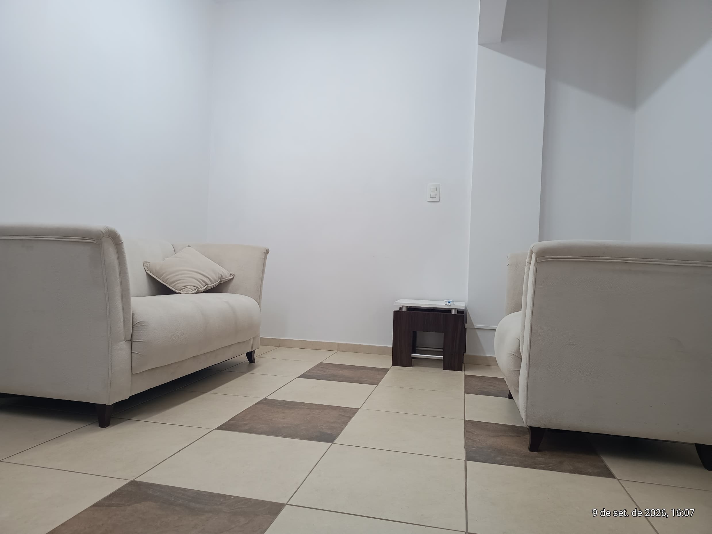 Sala 3 — sofás